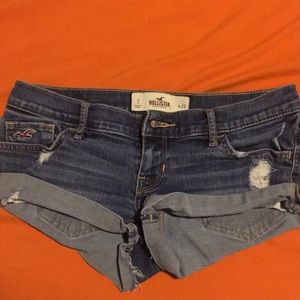 Hollister shorts!